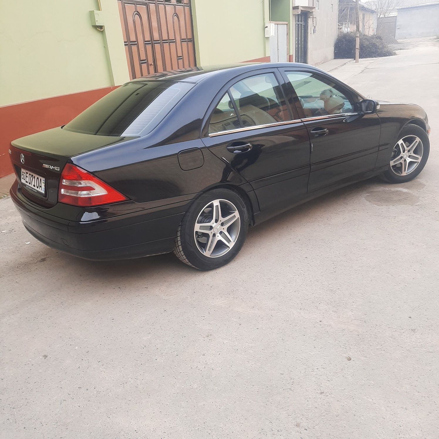 Mersedes W203  sotiladi