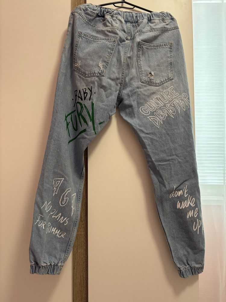 Унисекс Дънки Bershka