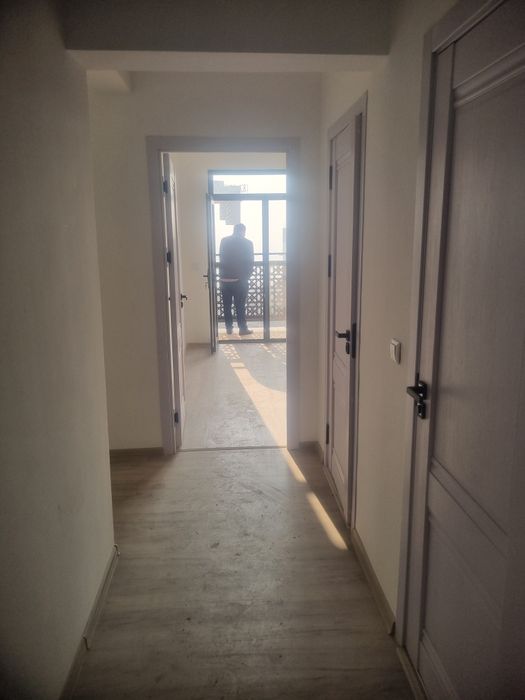 3 xonali uy sotiladi