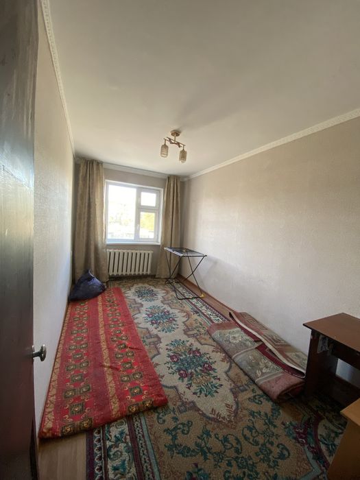 Сдам одну комнату в квартире для девушки