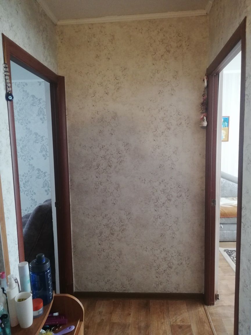 Продам 2-х комн кв. Район Айгуль