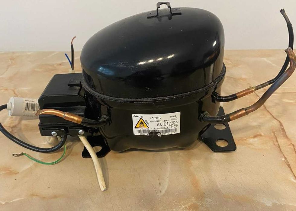 Motor / Compresor frigider GMCC PZ75H1c compatibil Beko/Arctic