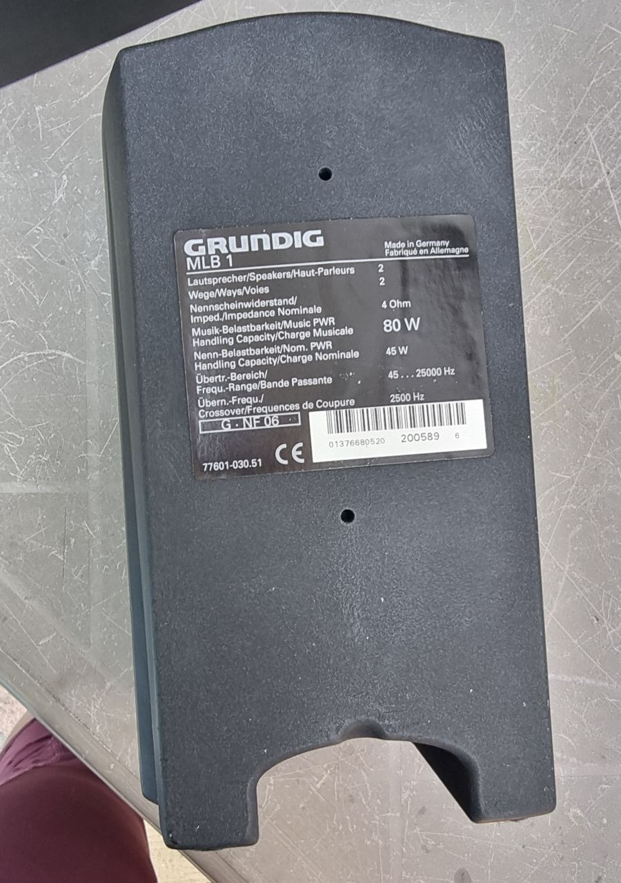Комплект колони Grundig