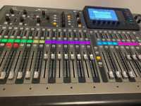 Inchiriez Mixer digital Behringer x32