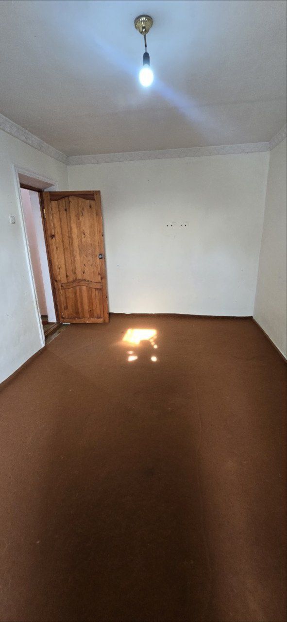 1honaga faqat 2 kishi turadi Bez makler 2xonali Chilonzor 25 Vatanda