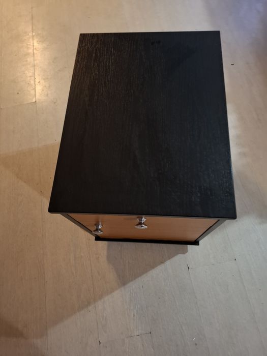 Разпродажба офис мебели