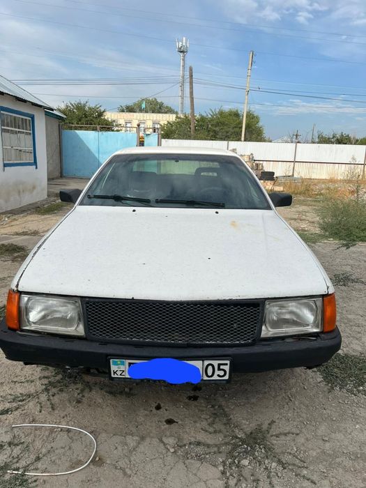 Продаётся Ауди 100