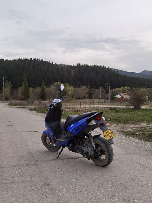 Scuter 49cc generic
