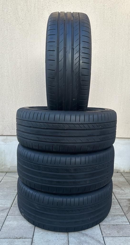 Set anvelope / cauciucuri vara 235/45/19 V Continental SSR RunFlat