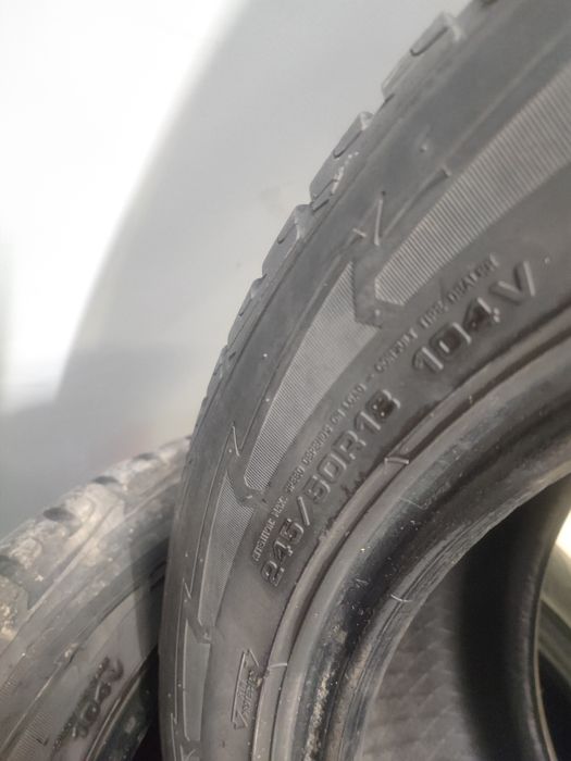 Goodyear 245/50/18 зимни