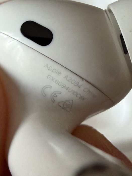 Airpods Pro 1st gen Magsafe