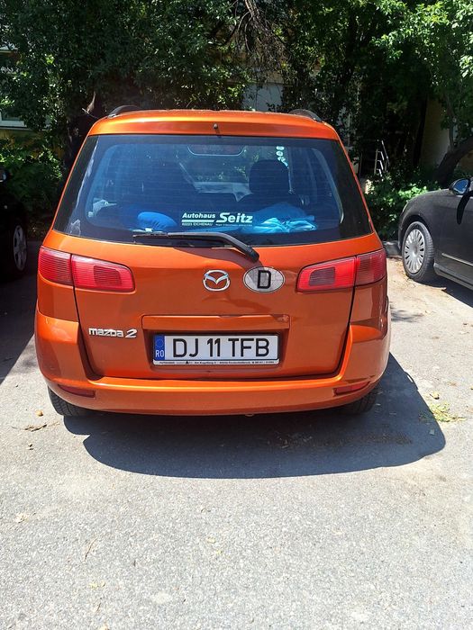 Mazda 2, acte la zi