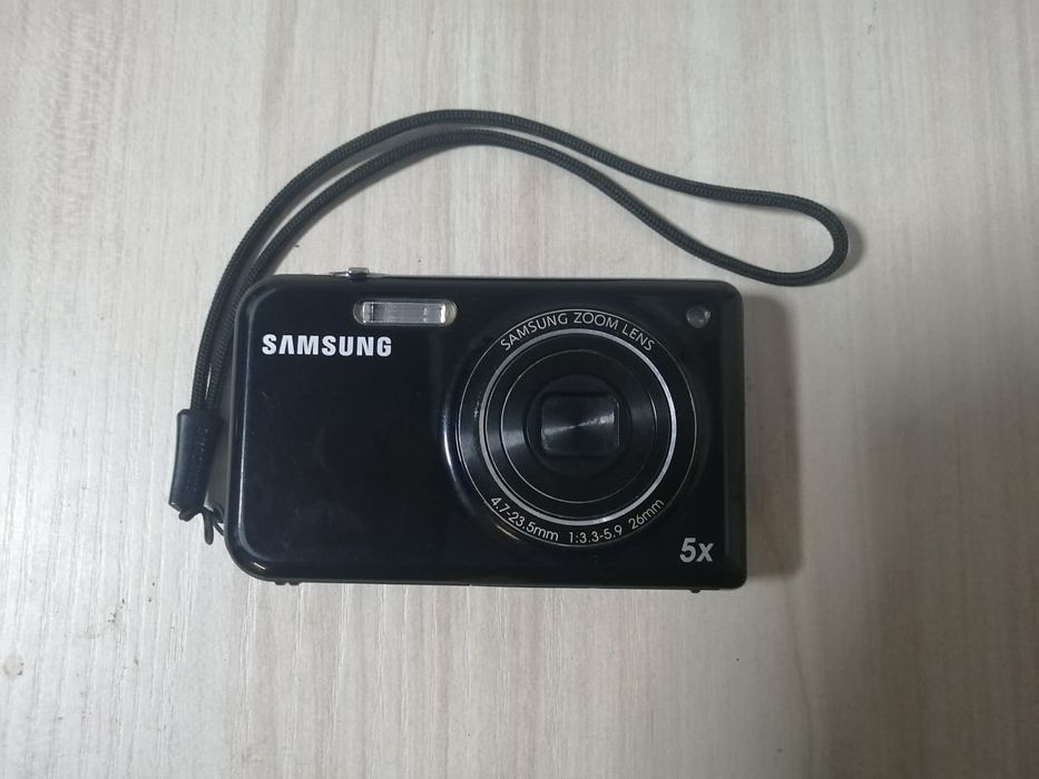 Продам Цифровой фотоаппарат SAMSUNG