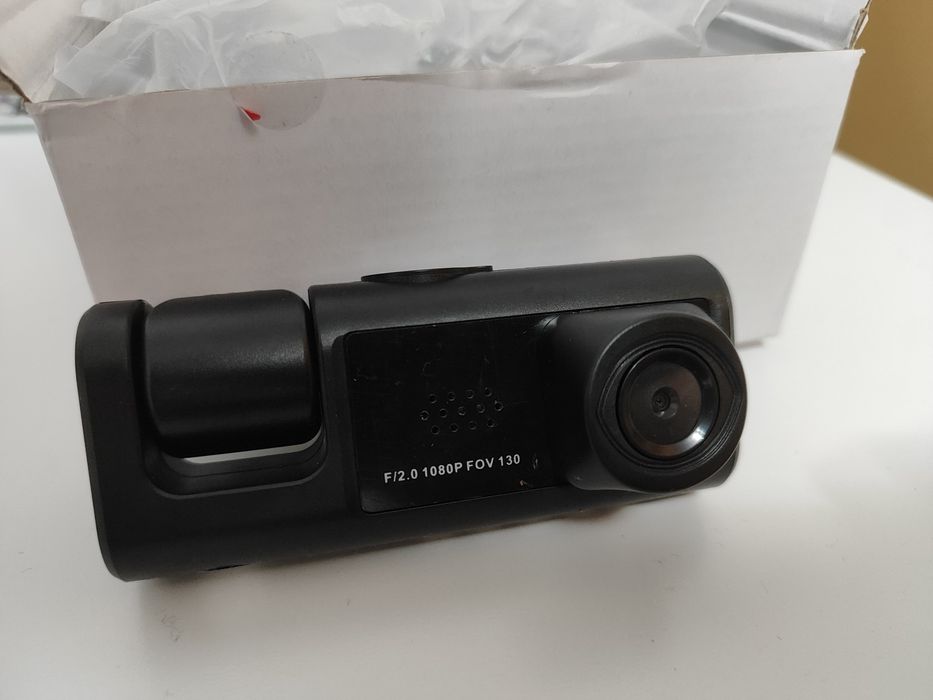 Vind camera auto + cameră spate