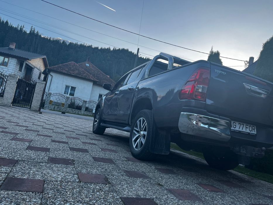 Toyota Hilux km reali