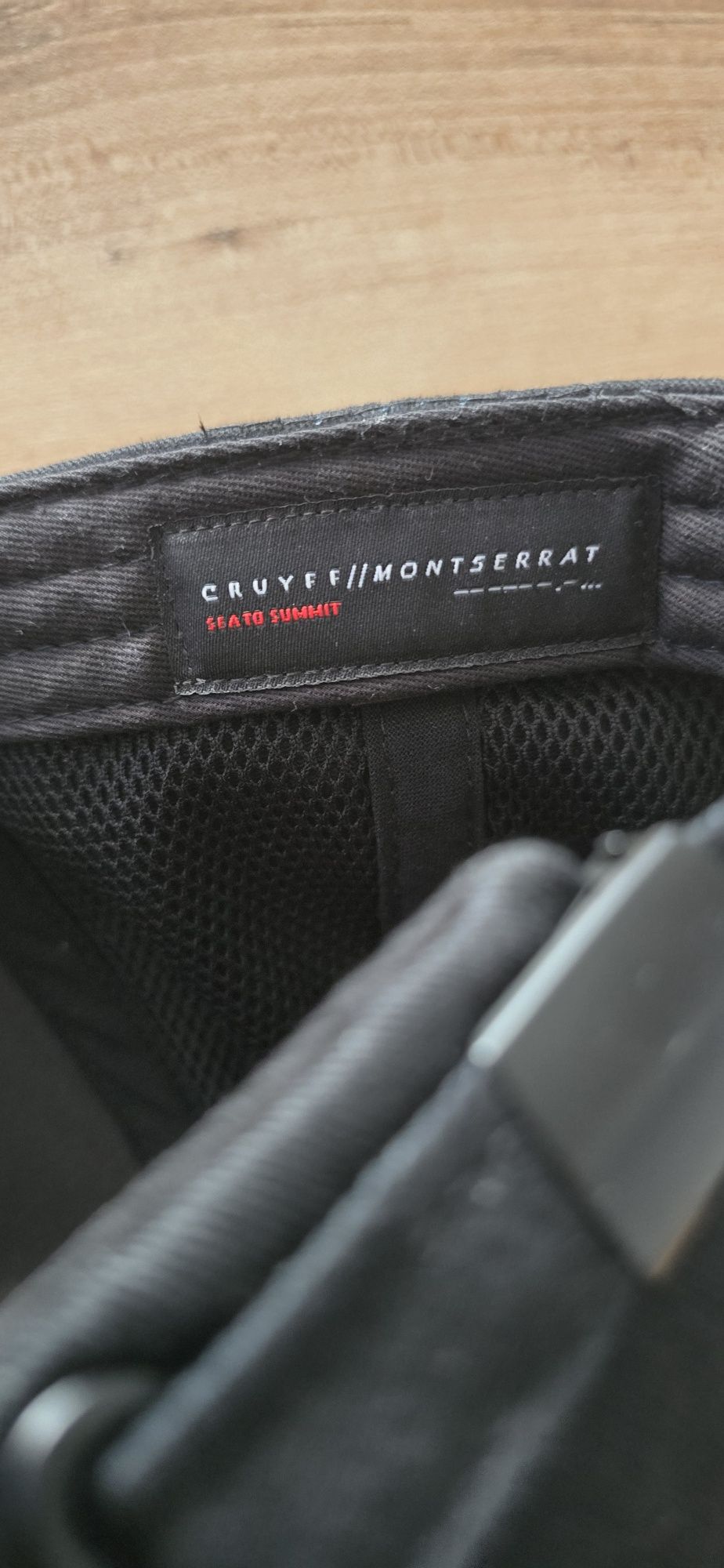 CRUYFF Montserrat