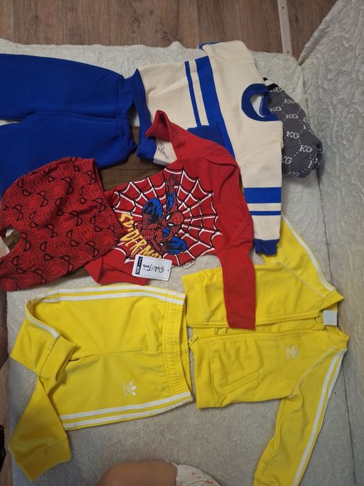 Продам детские вещи, на 1.5, на 1год, и новорожденных
