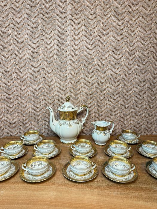 Set ceai porțelan fin Bavaria, decor auriu, vintage elegant