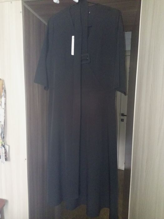 Продам новое платье