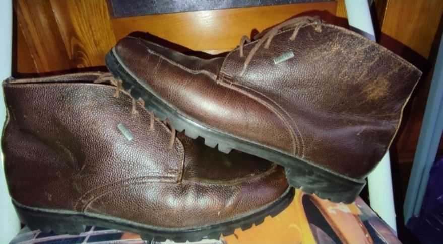 ghete piele goretex  42 maro imblanite