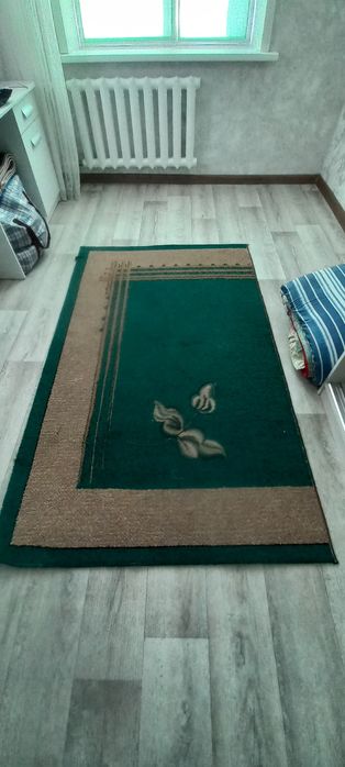 Продам ковер б/у