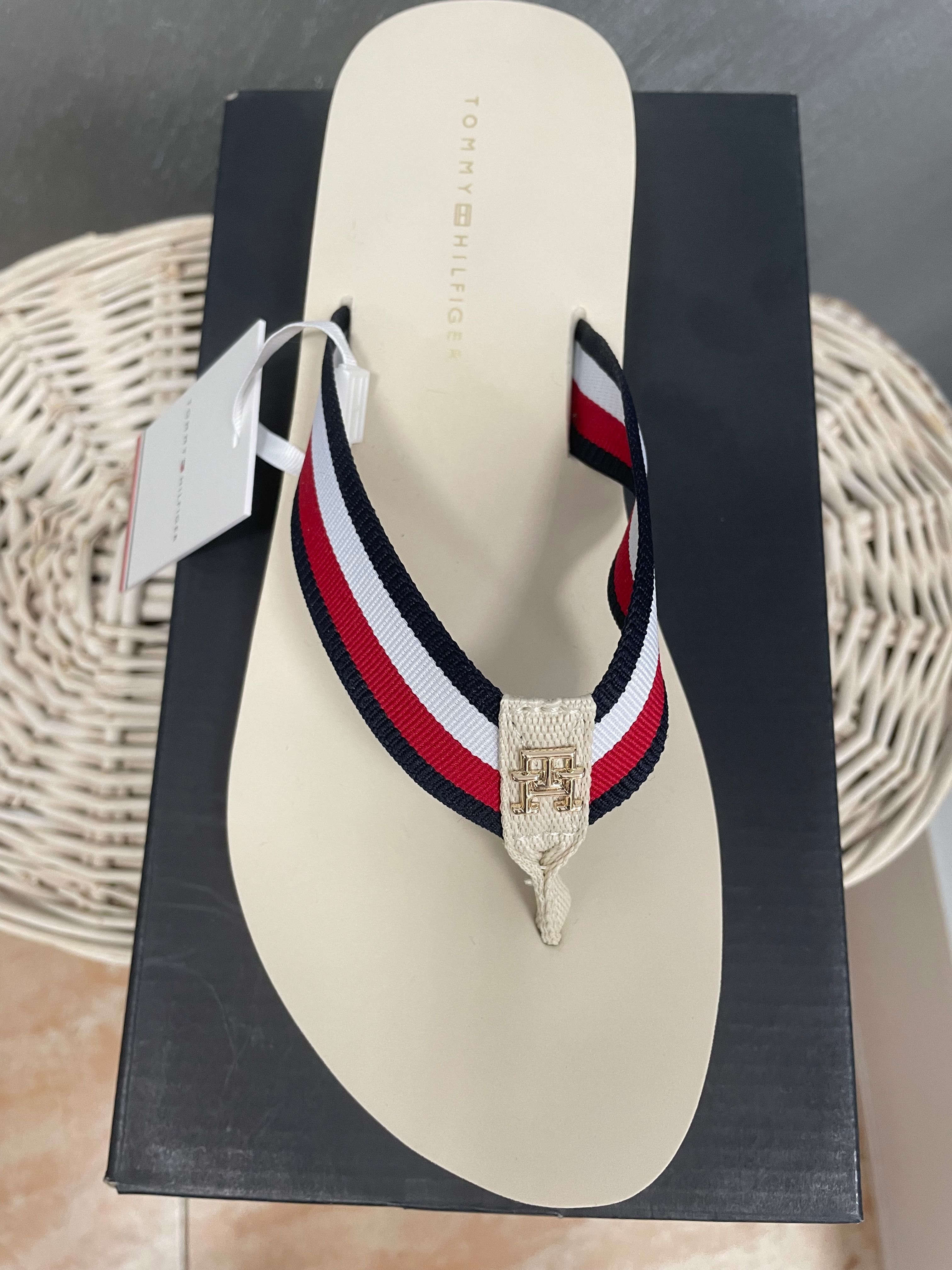 Чехли Tommy Hilfiger