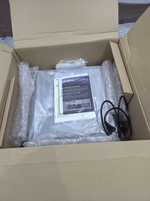 Pioneer миксер djm 2000 nexus и  кейс.