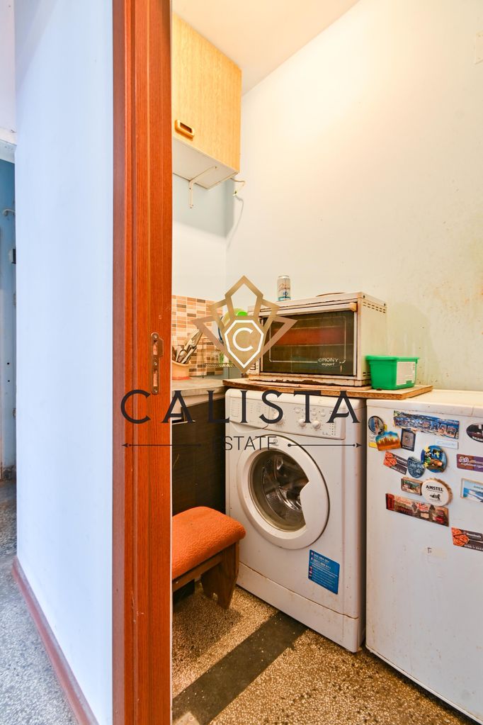 Дава се под наем Тристаен апартамент в София, Лозенец - 80 кв.м за 600 € - Снимка #9