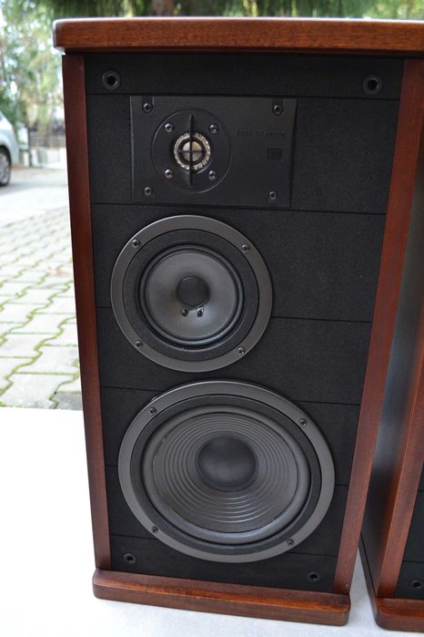 Boxe JBL model LX 144