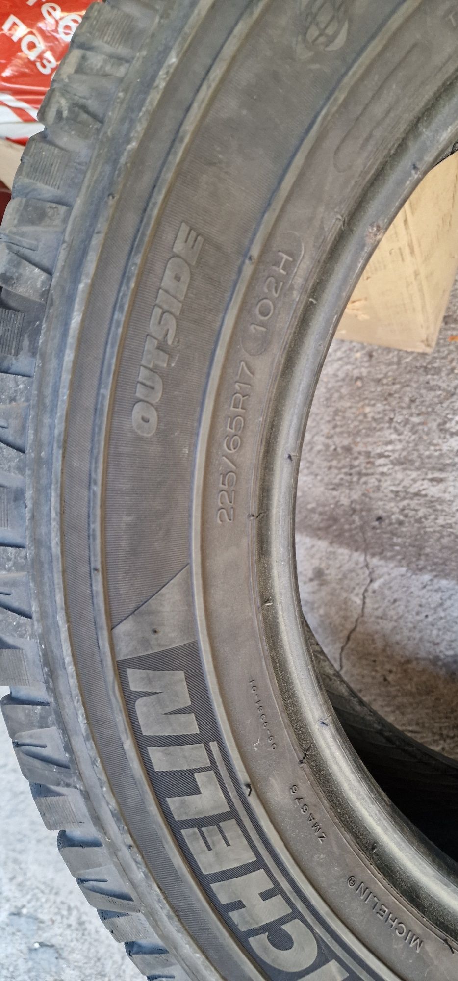 225/65/17 Michelin Latitude Cross