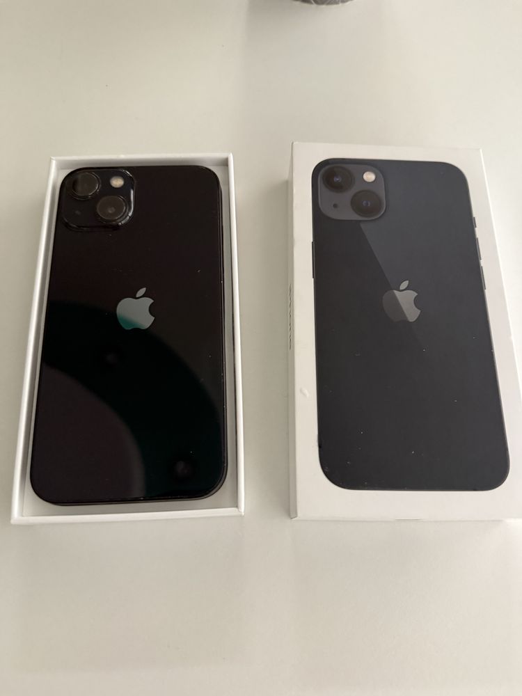 Продавам Iphone 13 128 gb midnight + smartwatch samsung frontier 3