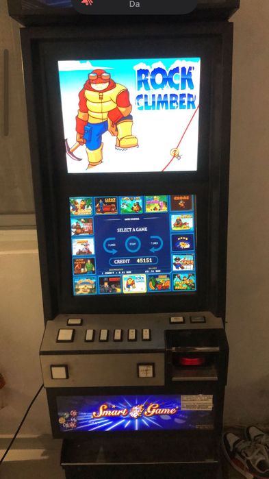 Aparat slot machine, pacanele