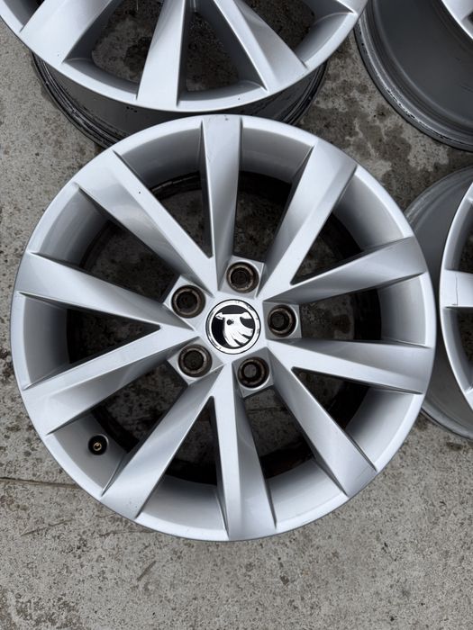 Jante originale skoda R16