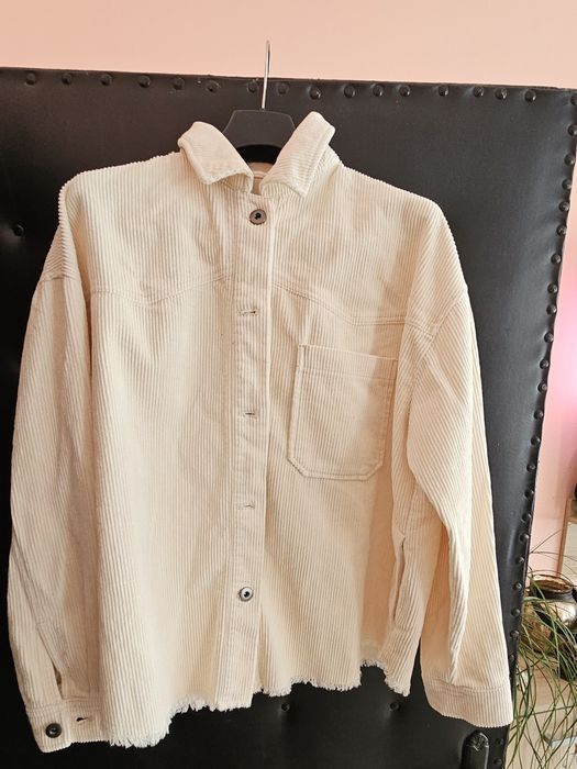 Яке Zara  джинсово.