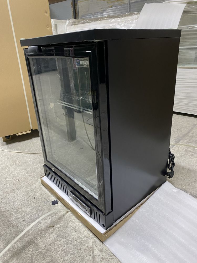 Vitrina frigorifica tip minibar neagra