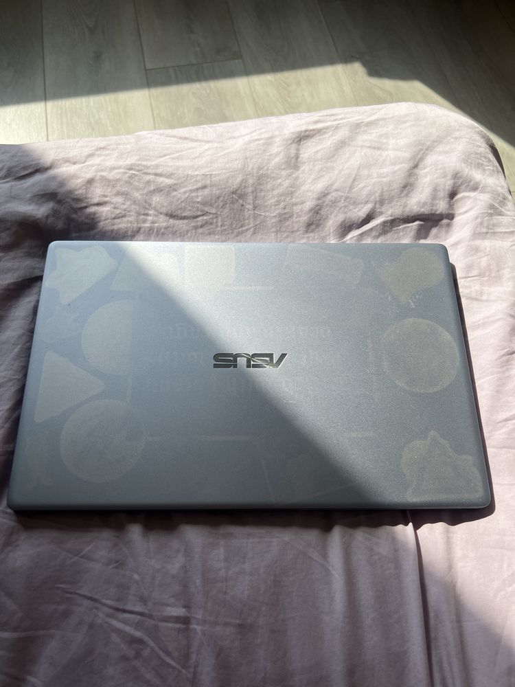 Ноутбук Asus VivoBook X403FA