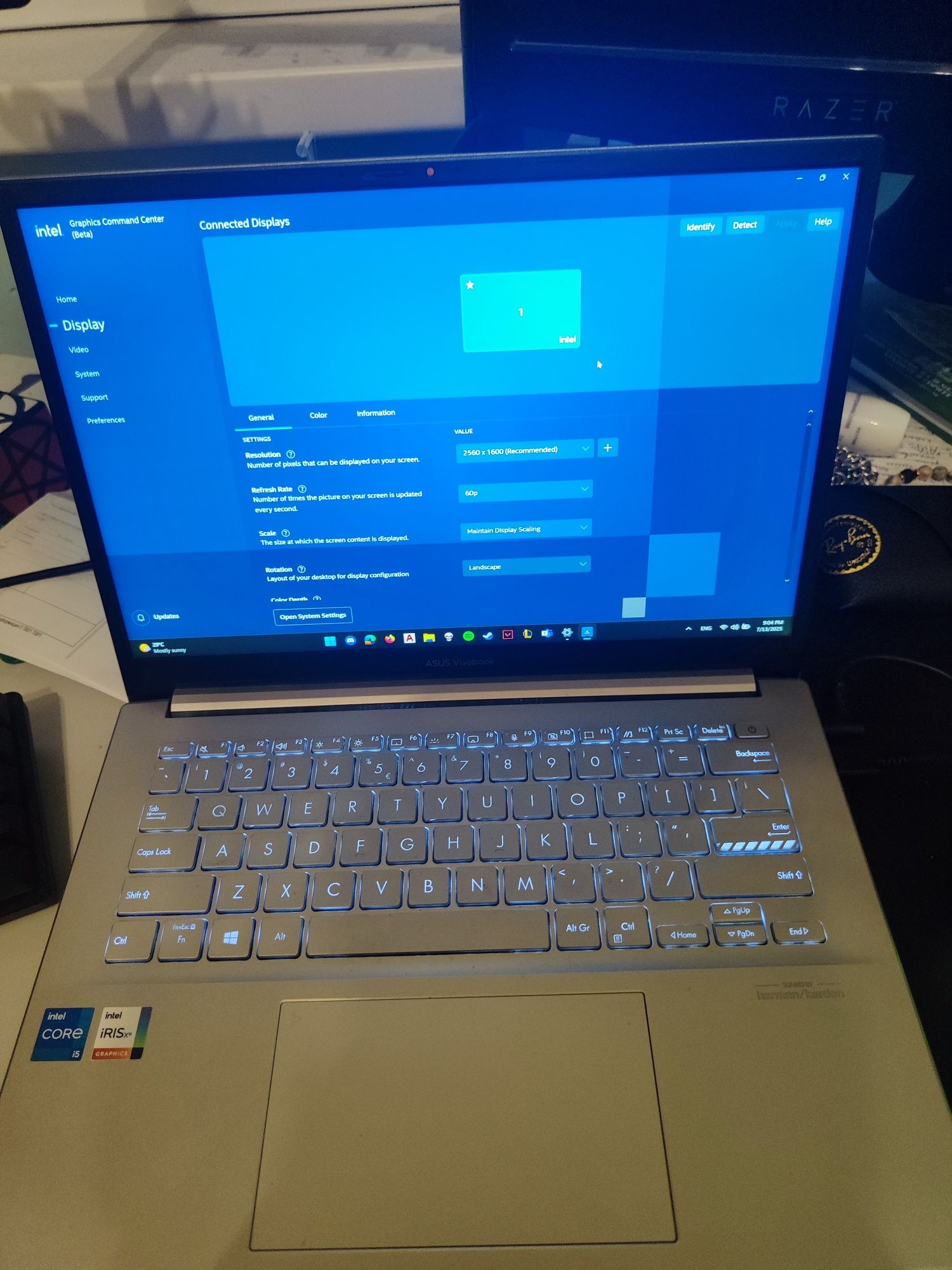 Лаптоп asus vivobook 14 pro