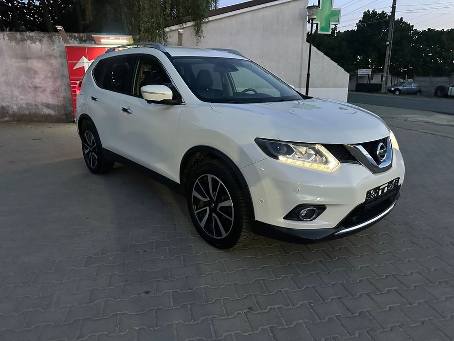 Nissan X-trail/Piele/xenon/ Camera360/Tekna