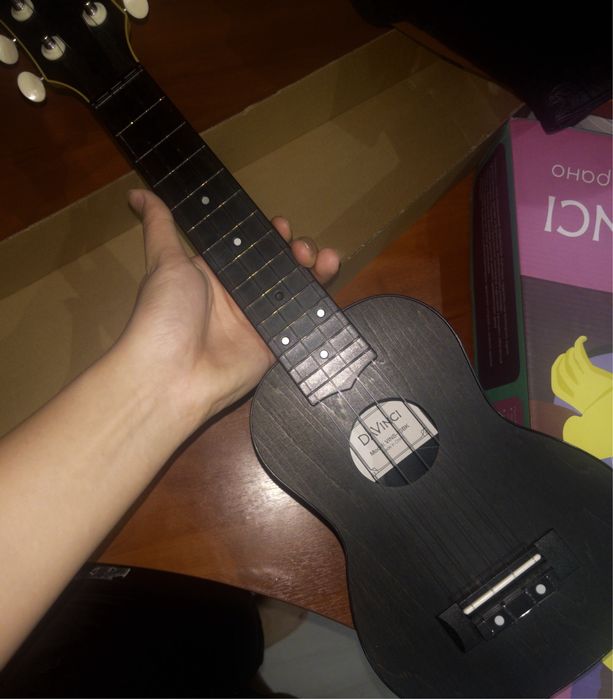 Укелеле от DaVinci
