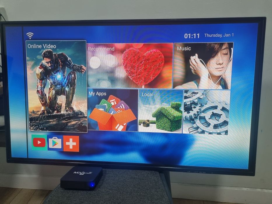 Продам телевизор 102 см смарт ютуб