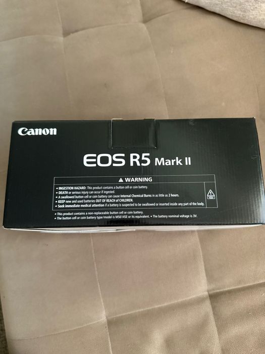 Canon EOS R5 Mark II Body Mirrorless Sigilat