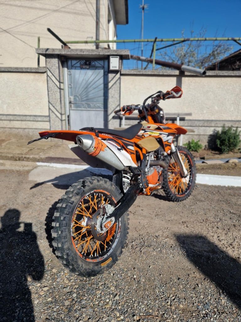 Продавам ктм 500 2015
