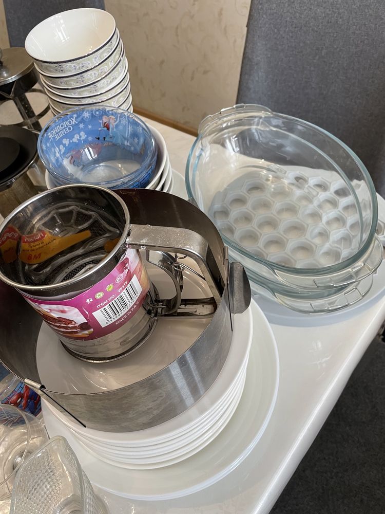 Разная посуда для ежедневного пользования