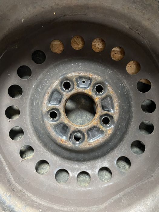 Vand jante tabla r16