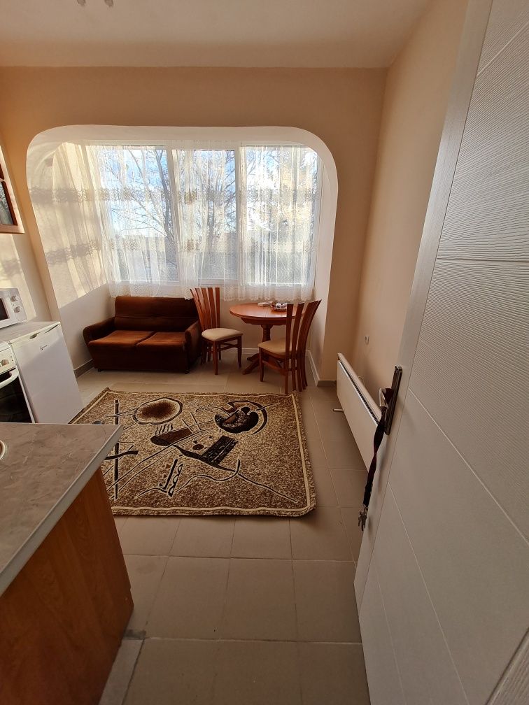 Продава се Едностаен апартамент в Кърджали, Център - 44 кв.м за 1478 €/кв.м - Снимка #2