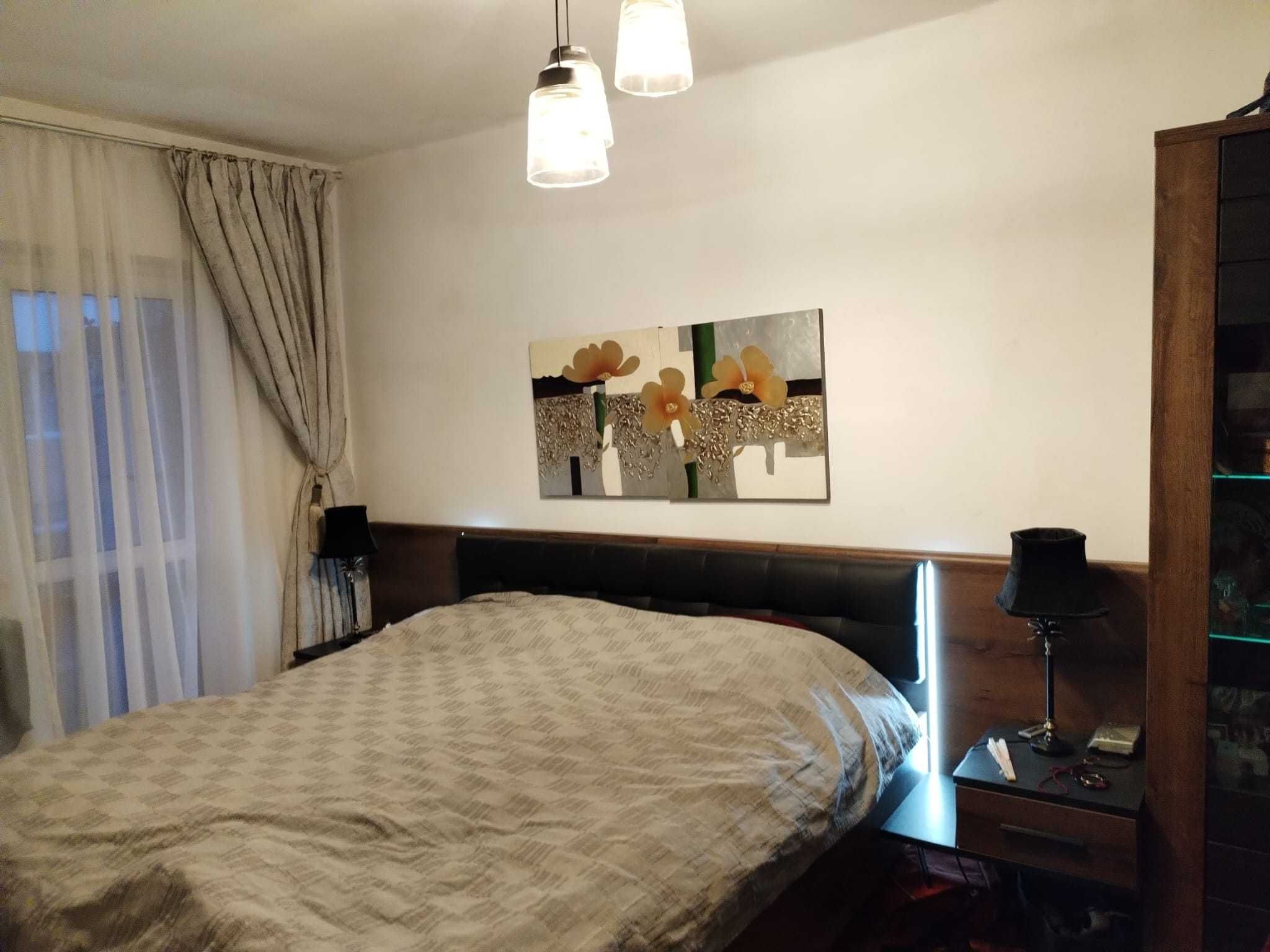 Vand apartament cu patru camere,  Timisoara