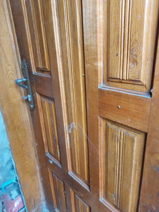 Vând ușă de stejar