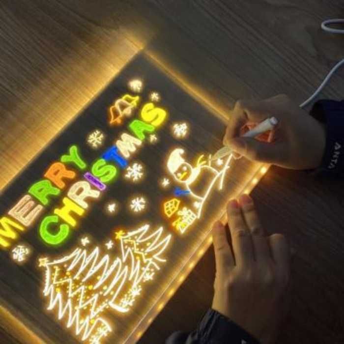 Графический планшет с LED-подсветкой с маркерами и подставкой dm30