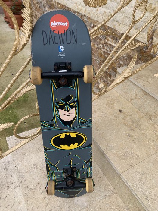 Vand skateborg Almost Daewon Batman