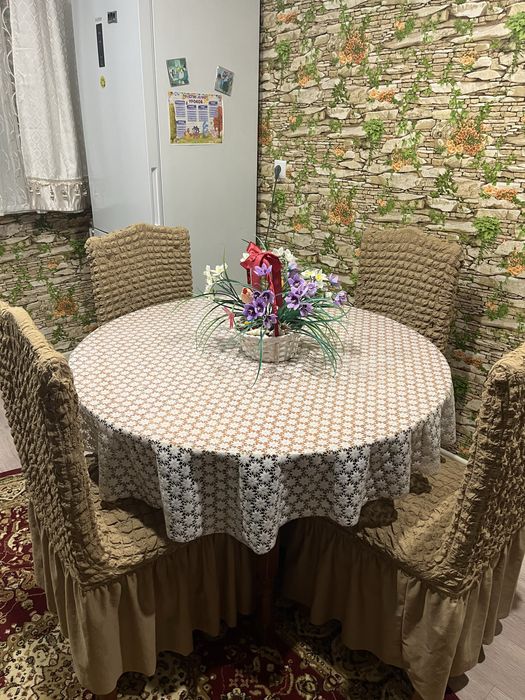 Продам обеденную зону